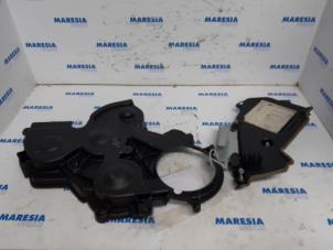 Used Timing cover Peugeot 2008 (CU) 1.6 e-HDi FAP Price € 25,00 Margin scheme offered by Maresia Parts
