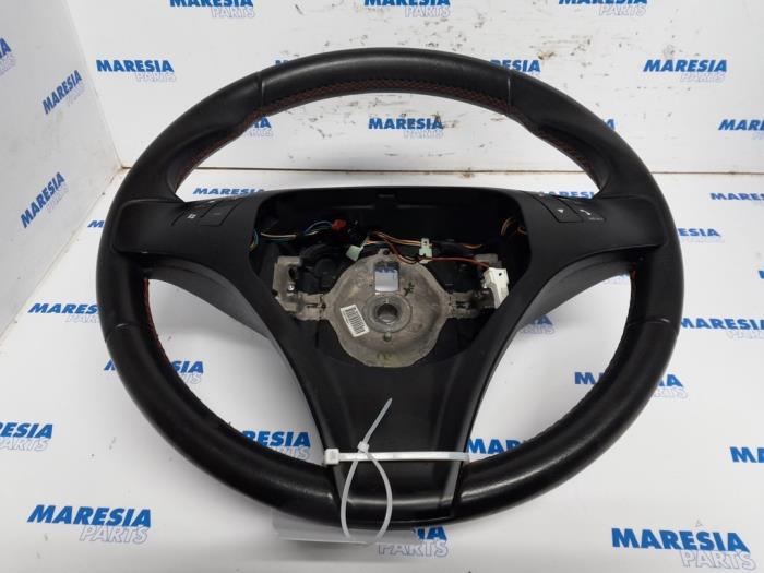 Begagnade Ratt Alfa Romeo Giulietta (940) 1.4 TB 16V MultiAir Pris € 131,25 Marginaltabell erbjuds av Maresia Parts