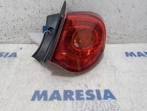 Used Taillight, right Alfa Romeo Giulietta (940) 1.4 TB 16V MultiAir Price € 50,00 Margin scheme offered by Maresia Parts