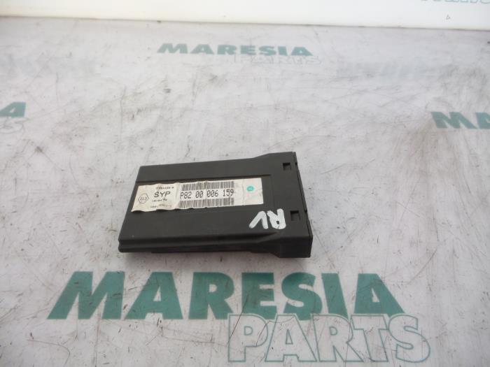 Usagé Ordinateur divers Renault Laguna II (BG) 1.9 dCi 120 Prix € 42,50 Règlement à la marge proposé par Maresia Parts