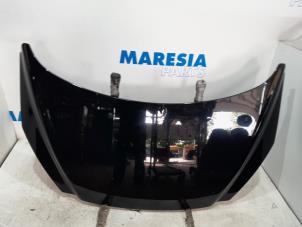 Używane Maska Peugeot 308 CC (4B) 1.6 VTI 16V Cena € 105,00 Procedura marży oferowane przez Maresia Parts