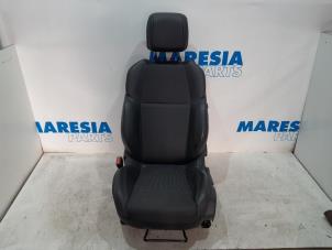 Używane Fotel lewy Peugeot 508 SW (8E/8U) 1.6 THP 16V Cena € 210,00 Procedura marży oferowane przez Maresia Parts
