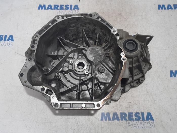 Gebrauchte Getriebegehäuse Renault Scénic III (JZ) 1.6 Energy dCi 130 Preis € 105,00 Margenregelung angeboten von Maresia Parts