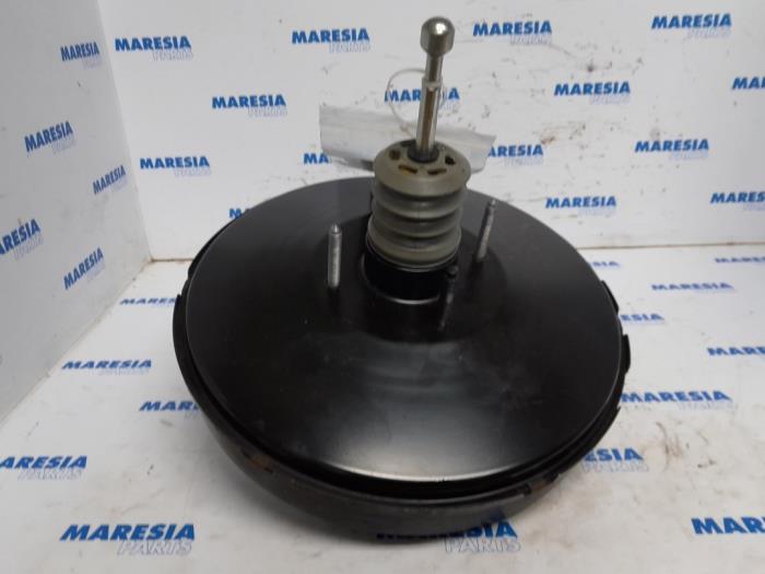 Begagnade Bromsservo Alfa Romeo Giulietta (940) 1.4 TB 16V MultiAir Pris € 74,95 Marginaltabell erbjuds av Maresia Parts