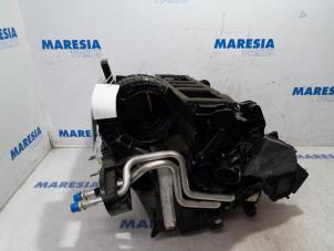 Usagé Boîtier chauffage Citroen C5 III Tourer (RW) 1.6 16V THP 155 Prix € 210,00 Règlement à la marge proposé par Maresia Parts