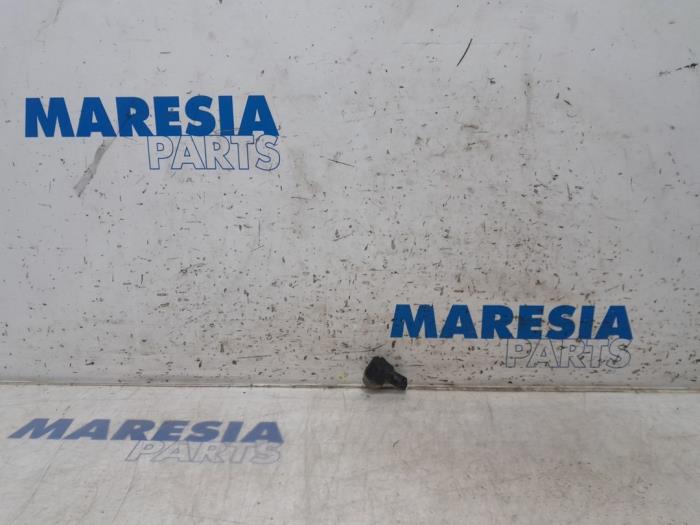 Begagnade Parkeringssensor Alfa Romeo Giulietta (940) 1.4 TB 16V MultiAir Pris € 19,50 Marginaltabell erbjuds av Maresia Parts