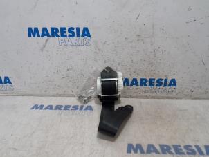 Used Rear seatbelt, right Alfa Romeo Giulietta (940) 1.4 TB 16V MultiAir Price € 35,00 Margin scheme offered by Maresia Parts