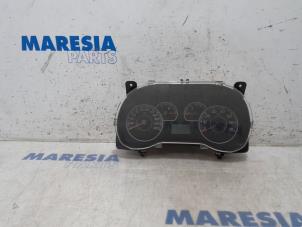 Used Instrument panel Fiat Grande Punto (199) 1.3 JTD Multijet 16V 85 Actual Price € 75,00 Margin scheme offered by Maresia Parts
