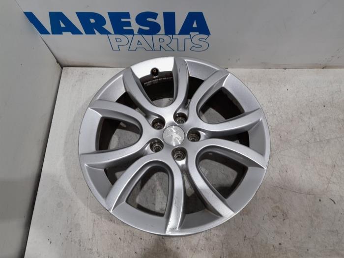 Używane Obrecz Peugeot 508 SW (8E/8U) 1.6 THP 16V Cena € 131,25 Procedura marży oferowane przez Maresia Parts