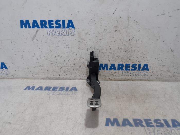 Begagnade Gaspedalsensor Peugeot 308 CC (4B) 1.6 VTI 16V Pris € 29,90 Marginaltabell erbjuds av Maresia Parts
