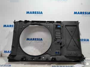 Używane Panel przedni Peugeot 308 CC (4B) 1.6 VTI 16V Cena € 50,00 Procedura marży oferowane przez Maresia Parts