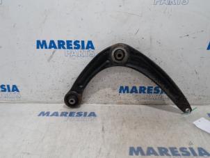 Used Front lower wishbone, left Citroen DS4 (NX) 1.6 16V VTi 120 Price € 25,00 Margin scheme offered by Maresia Parts