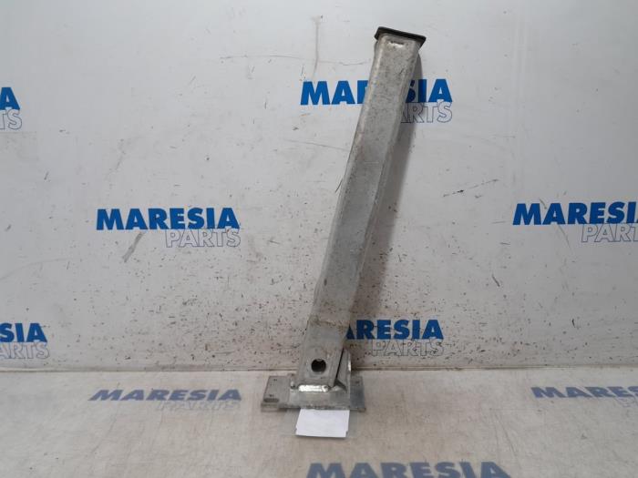 Usados Subchasis Citroen DS4 (NX) 1.6 16V VTi 120 Precio € 25,00 Norma de margen ofrecido por Maresia Parts