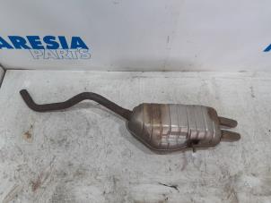 Used Exhaust rear silencer Renault Captur (2R) 1.3 TCE 150 16V Price € 105,00 Margin scheme offered by Maresia Parts