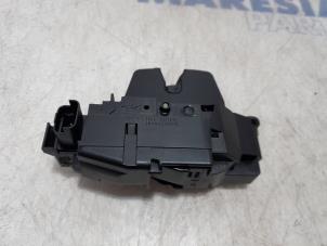 Used Tailgate lock mechanism Peugeot 508 SW (8E/8U) 1.6 THP 16V Price € 14,50 Margin scheme offered by Maresia Parts