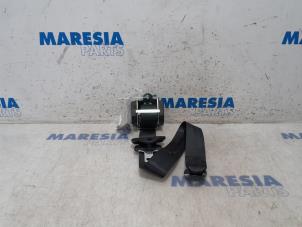 Usagé Ceinture de sécurité arrière droite Peugeot 207/207+ (WA/WC/WM) 1.6 16V VTi Prix € 30,00 Règlement à la marge proposé par Maresia Parts