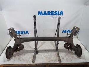 Used Rear-wheel drive axle Peugeot 307 CC (3B) 1.6 16V Price € 131,25 Margin scheme offered by Maresia Parts