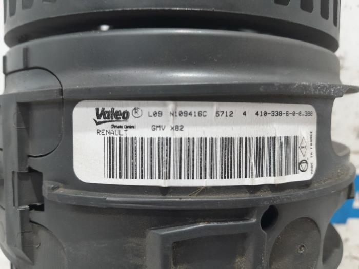 Motor de ventilador de calefactor de un Vauxhall Vivaro B Combi 1.6 CDTI Biturbo 125 2017