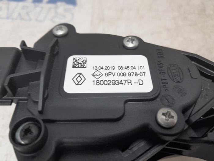Gaspedalposition Sensor van een Renault Captur (2R) 1.3 TCE 150 16V 2019