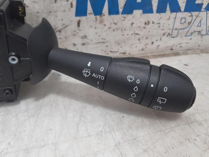 Wiper switch from a Renault Captur (2R) 1.3 TCE 150 16V 2019