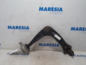 Used Front lower wishbone, right Peugeot 508 SW (8E/8U) 1.6 THP 16V Price € 50,00 Margin scheme offered by Maresia Parts