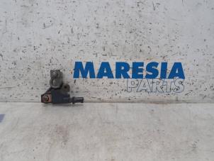 Used Battery sensor Peugeot 508 SW (8E/8U) 1.6 THP 16V Price € 50,00 Margin scheme offered by Maresia Parts