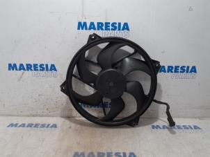 Used Fan motor Peugeot 307 (3A/C/D) 1.6 16V Price € 35,00 Margin scheme offered by Maresia Parts