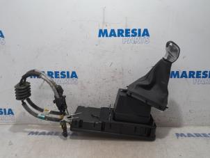 Used Gear stick Peugeot 308 (L3/L8/LB/LH/LP) 1.2 12V e-THP PureTech 110 Price € 59,00 Margin scheme offered by Maresia Parts