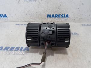 Used Heating and ventilation fan motor Renault Trafic (1FL/2FL/3FL/4FL) 1.6 dCi 115 Price € 60,50 Inclusive VAT offered by Maresia Parts
