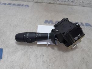 Used Wiper switch Renault Trafic (1FL/2FL/3FL/4FL) 1.6 dCi 115 Price € 60,50 Inclusive VAT offered by Maresia Parts
