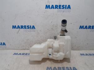 Used Front windscreen washer reservoir Fiat Ducato (250) 3.0 140 Natural Power Price € 60,50 Inclusive VAT offered by Maresia Parts