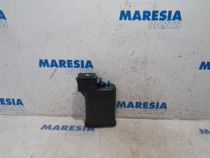 Used Carbon filter Fiat Ducato (250) 3.0 140 Natural Power Price € 60,50 Inclusive VAT offered by Maresia Parts