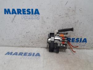 Usagé Boîte à fusibles Fiat Ducato (250) 3.0 140 Natural Power Prix € 90,75 Prix TTC proposé par Maresia Parts