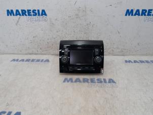 Usagé Radio/Lecteur CD Fiat Ducato (250) 3.0 140 Natural Power Prix € 525,00 Règlement à la marge proposé par Maresia Parts
