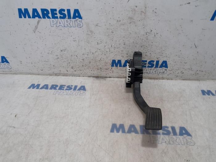 Begagnade Gaspedalsensor Fiat Ducato (250) 3.0 140 Natural Power Pris € 60,50 Inklusive moms erbjuds av Maresia Parts