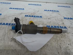 Usagé Injecteur (diesel) Citroen C4 Grand Picasso (3A) 1.6 BlueHDI 120 Prix € 50,00 Règlement à la marge proposé par Maresia Parts