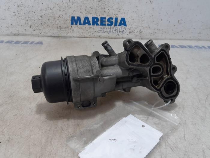 Gebrauchte Ölfilterhalter Peugeot 308 (4A/C) 1.6 16V THP 150 Preis € 40,00 Margenregelung angeboten von Maresia Parts