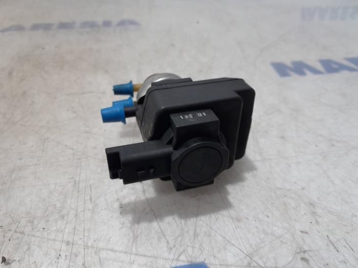 Usagé Régulateur pression turbo Peugeot 308 (4A/C) 1.6 16V THP 150 Prix € 25,00 Règlement à la marge proposé par Maresia Parts