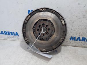 Used Dual mass flywheel Citroen Jumpy 2.0 Blue HDI 120 Price € 171,52 Inclusive VAT offered by Maresia Parts