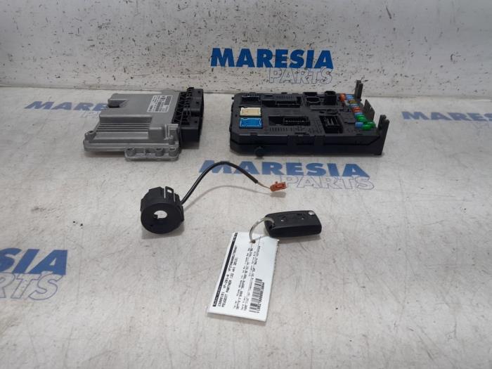 Used Engine management computer Peugeot Partner (GC/GF/GG/GJ/GK) 1.6 HDI 75 Phase 1 Price € 240,79 Inclusive VAT offered by Maresia Parts