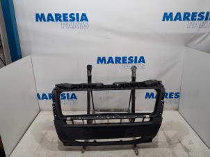 Used Front bumper, central component Citroen Jumper (U9) 2.2 HDi 120 Euro 4 Price € 90,75 Inclusive VAT offered by Maresia Parts