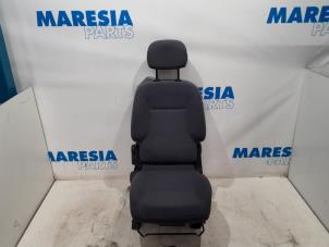 Used Seat, right Peugeot Partner (GC/GF/GG/GJ/GK) 1.6 HDI 75 Phase 1 Price € 127,05 Inclusive VAT offered by Maresia Parts