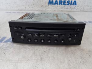 Used Radio CD player Peugeot 307 CC (3B) 1.6 16V Price € 55,00 Margin scheme offered by Maresia Parts