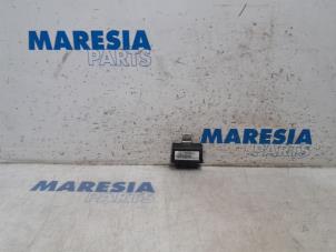 Used Central door locking module Citroen Jumper (U9) 2.2 HDi 120 Euro 4 Price € 24,20 Inclusive VAT offered by Maresia Parts