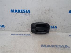 Gebrauchte Schiebetürgriff rechts Citroen Jumper (U9) 2.2 HDi 120 Euro 4 Preis € 42,35 Mit Mehrwertsteuer angeboten von Maresia Parts