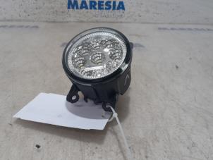 Usados Luz antiniebla izquierda delante Ford Transit 2.2 TDCi 16V Precio € 30,25 IVA incluido ofrecido por Maresia Parts