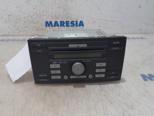Usados Reproductor de CD y radio Ford Transit 2.2 TDCi 16V Precio € 60,50 IVA incluido ofrecido por Maresia Parts