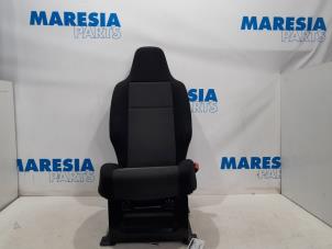 Used Seat, right Citroen Berlingo 1.6 BlueHDI 100 Price € 127,05 Inclusive VAT offered by Maresia Parts