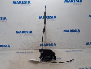 Used Door lock mechanism 4-door, front left Citroen C4 Grand Picasso (3A) 1.6 HDiF, Blue HDi 115 Price € 50,00 Margin scheme offered by Maresia Parts