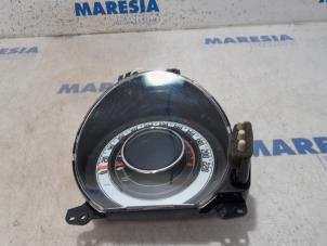 Usagé Instrument de bord Fiat 500 (312) 1.2 69 Prix € 183,75 Règlement à la marge proposé par Maresia Parts
